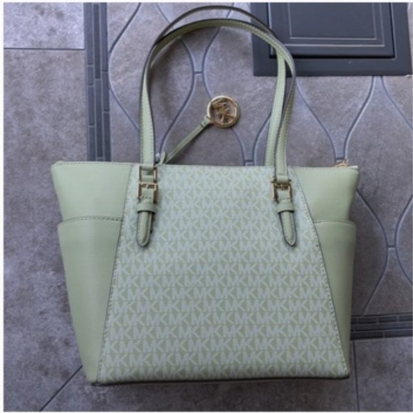 Michael Kors Charlotte Large Top Zip Tote - Picture 16 of 16